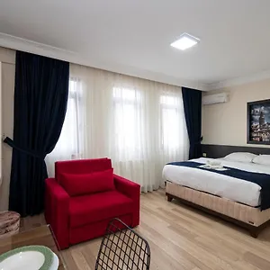  Oda ve Kahvaltı Taksim Fidan